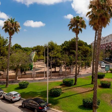 Apartamentos Villa Madrid Τορεβιέχα Εξωτερικό φωτογραφία
