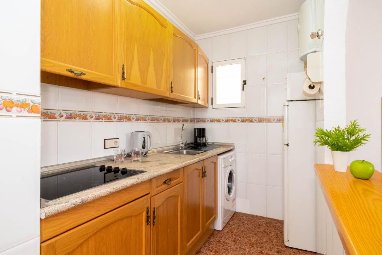 Apartamentos Villa Madrid Τορεβιέχα Εξωτερικό φωτογραφία