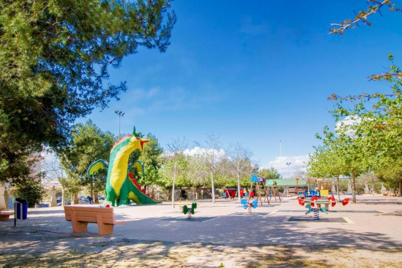 Apartamentos Villa Madrid Τορεβιέχα Εξωτερικό φωτογραφία